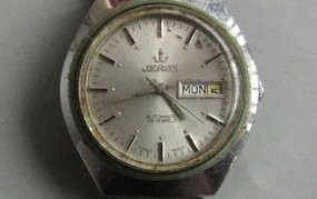 jerox手表属于几类，jerox手表值多少钱