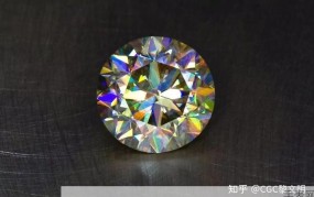 为什么钻石这么昂贵？影响因素有哪些？